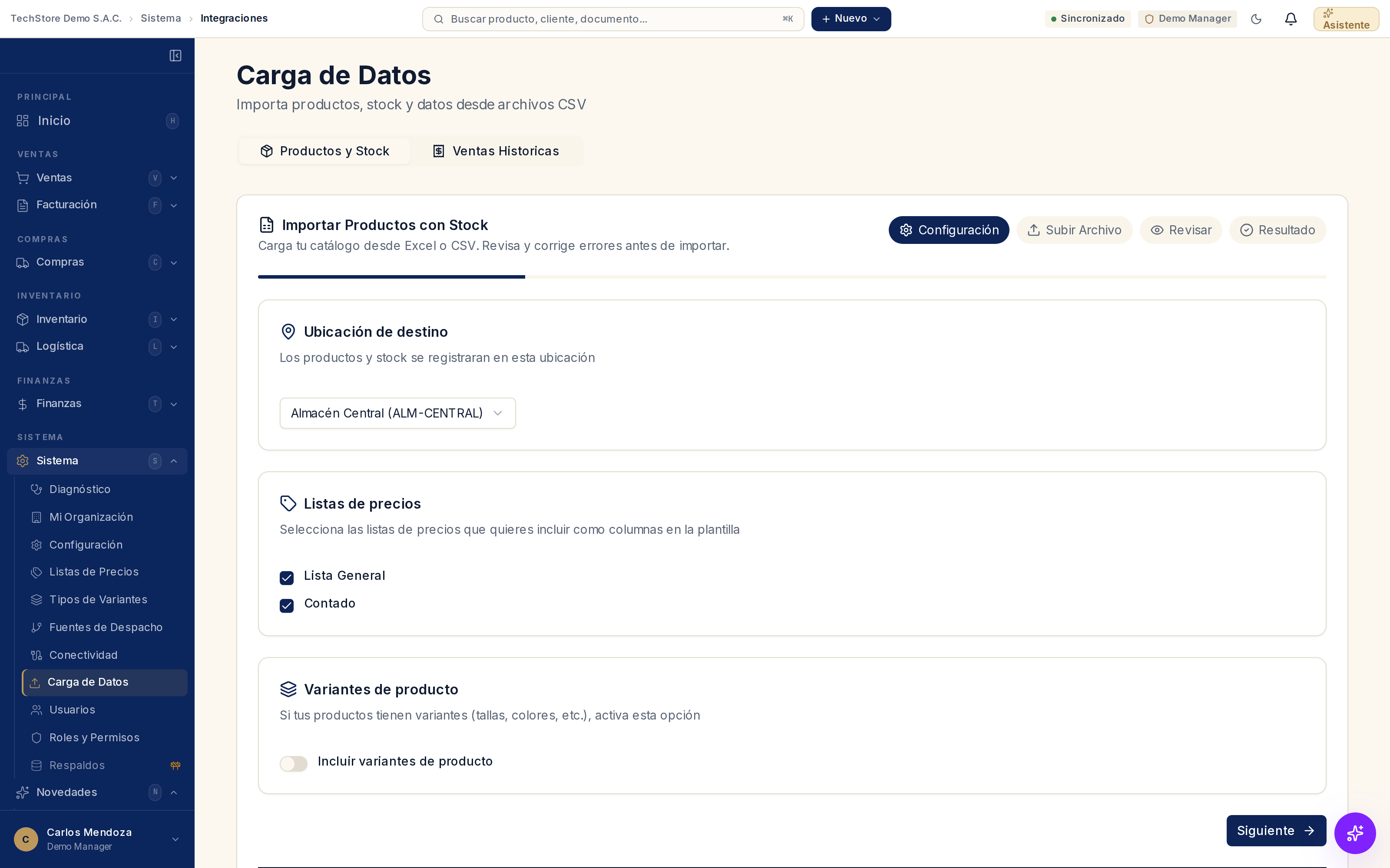 Asistente Carga de Datos, paso Configuración: se elige la ubicación de destino, se marcan las listas de precios que serán columnas de la plantilla, y un interruptor para incluir variantes de producto.